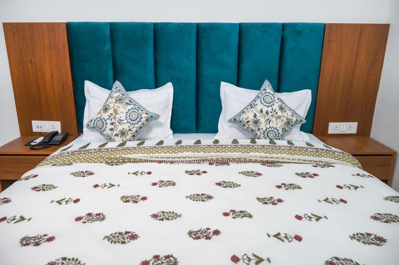 The Vinayak By Le Pension Stays Risikés Kültér fotó