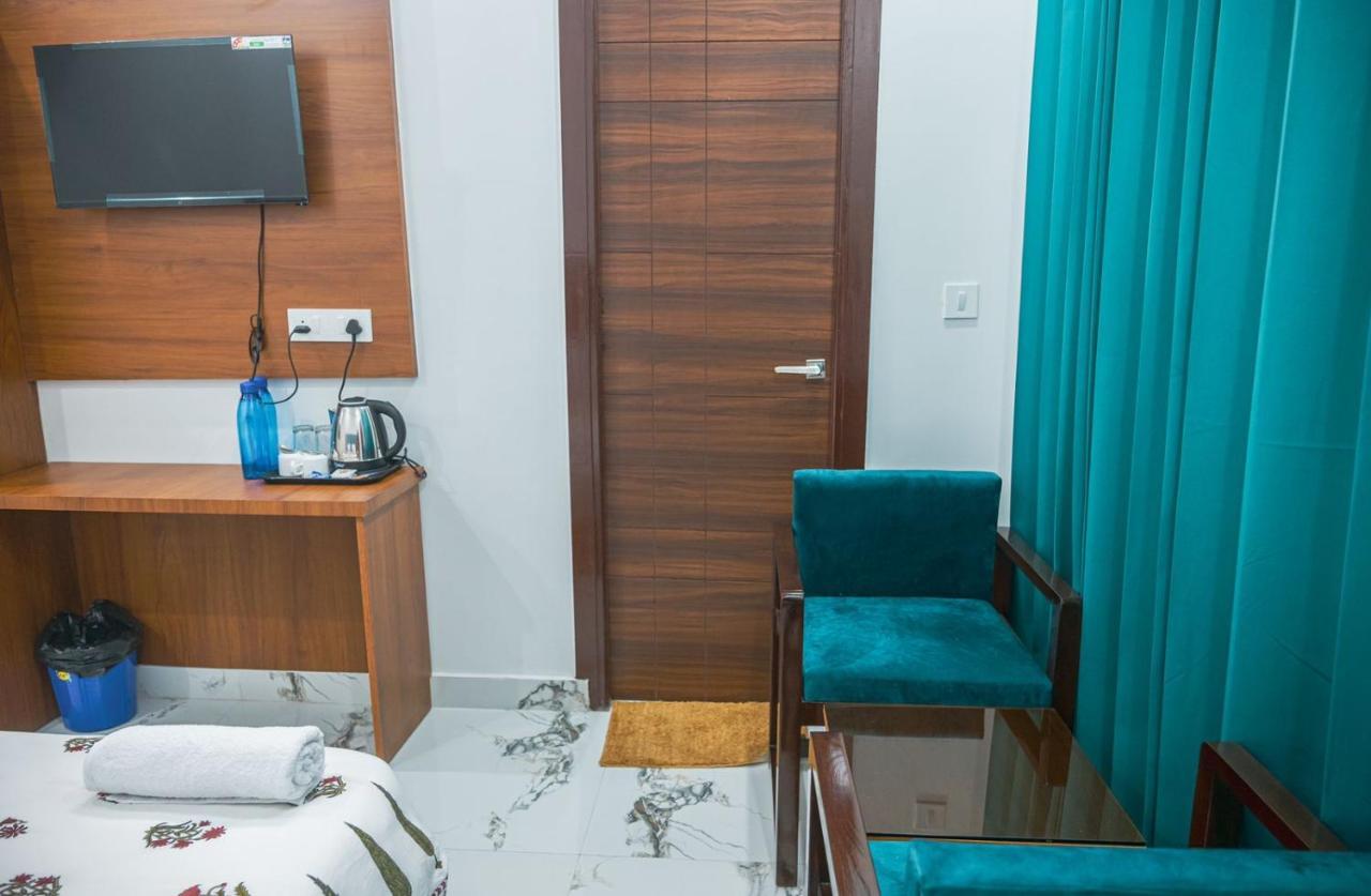The Vinayak By Le Pension Stays Risikés Kültér fotó